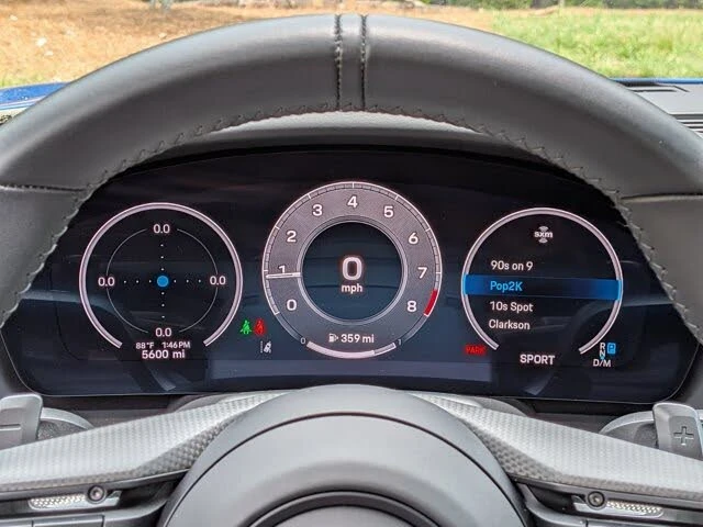 2025 Porsche 992 Carrera - Image 11 of 31