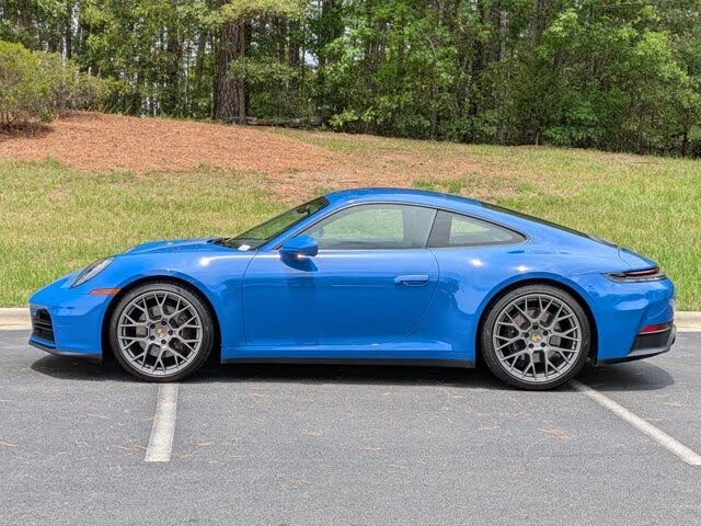 2025 Porsche 992 Carrera - Image 2 of 31
