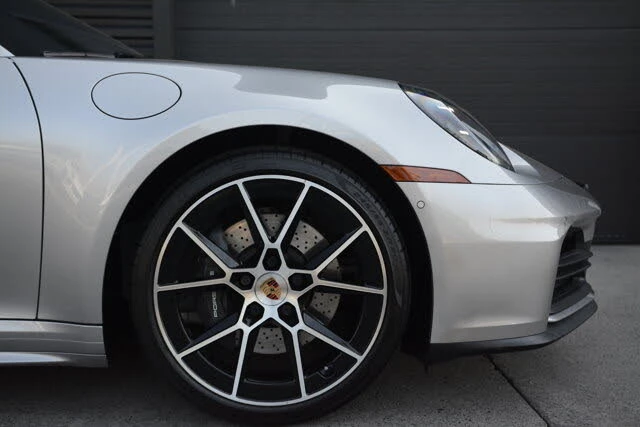 2025 Porsche 992 Carrera - Image 30 of 31