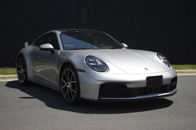 2025 Porsche 992 Carrera - Image 9 of 31