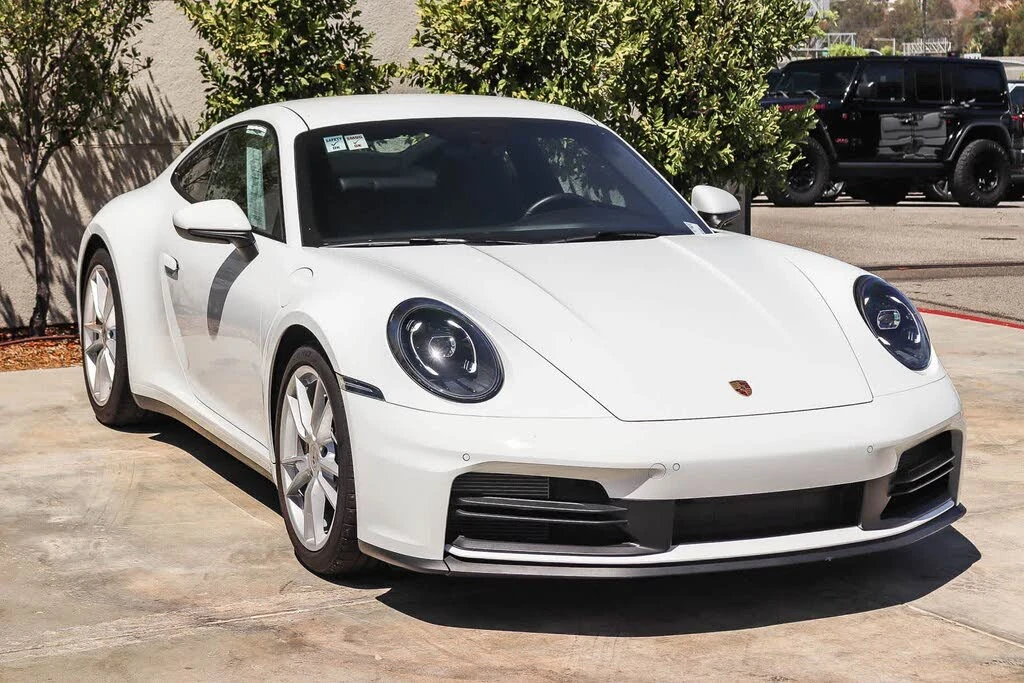 2025 Porsche 992 Carrera - Image 3 of 27