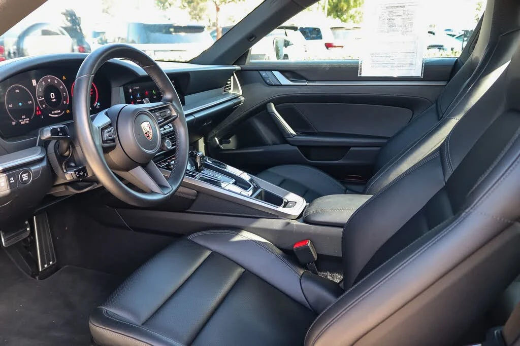 2025 Porsche 992 Carrera - Image 18 of 27