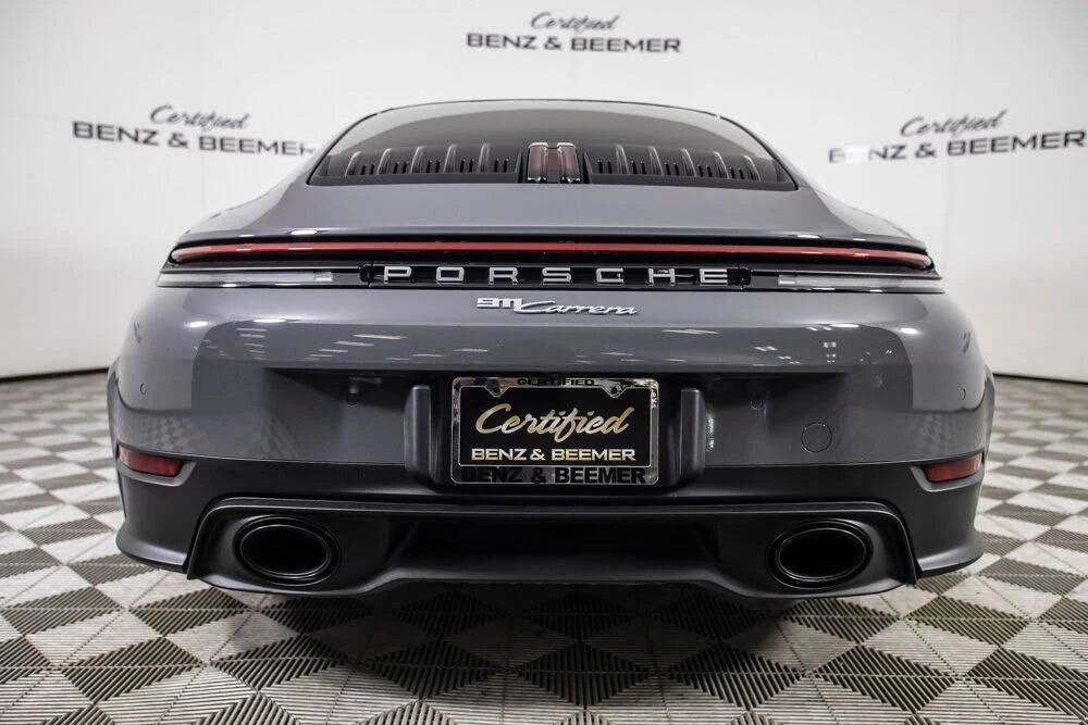2025 Porsche 992 Carrera - Image 10 of 31
