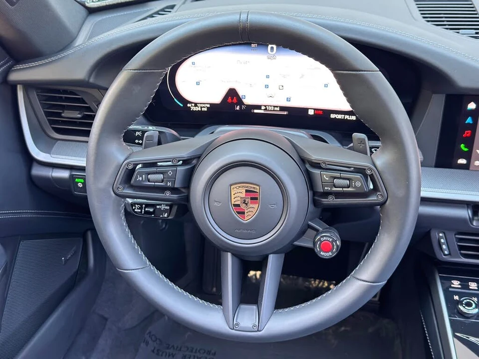 2025 Porsche 992 Carrera - Image 20 of 31