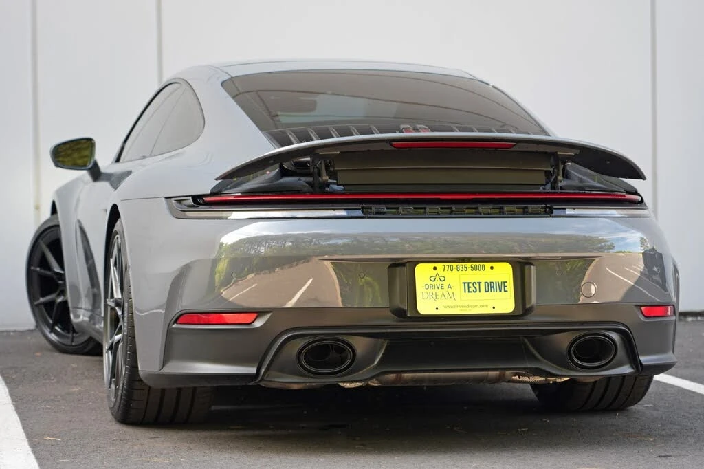 2025 Porsche 992 Carrera - Image 6 of 31