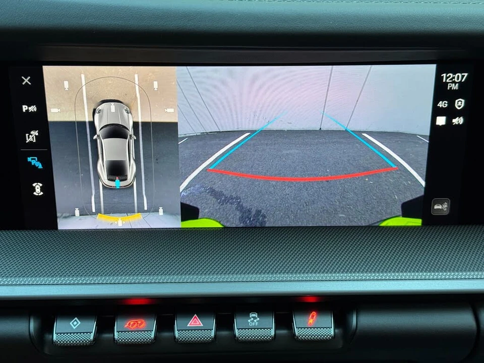 2025 Porsche 992 Carrera - Image 29 of 31