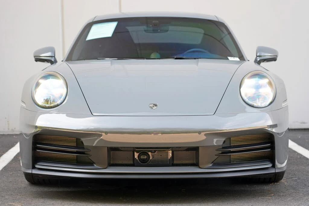 2025 Porsche 992 Carrera - Image 7 of 31
