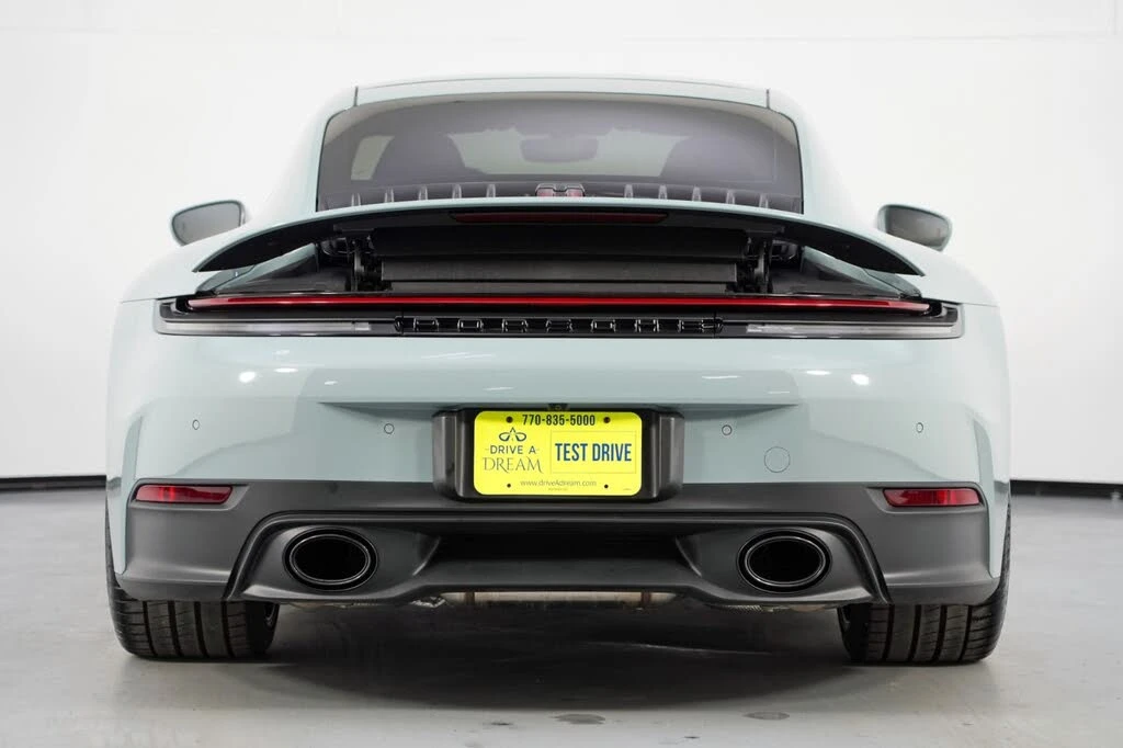 2025 Porsche 992 Carrera - Image 10 of 31