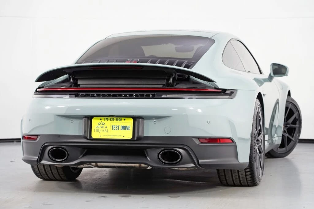 2025 Porsche 992 Carrera - Image 5 of 31