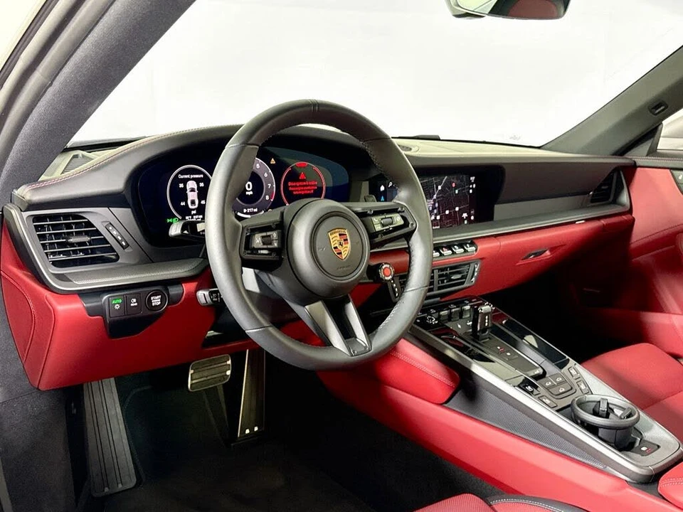2025 Porsche 992 Carrera - Image 11 of 29