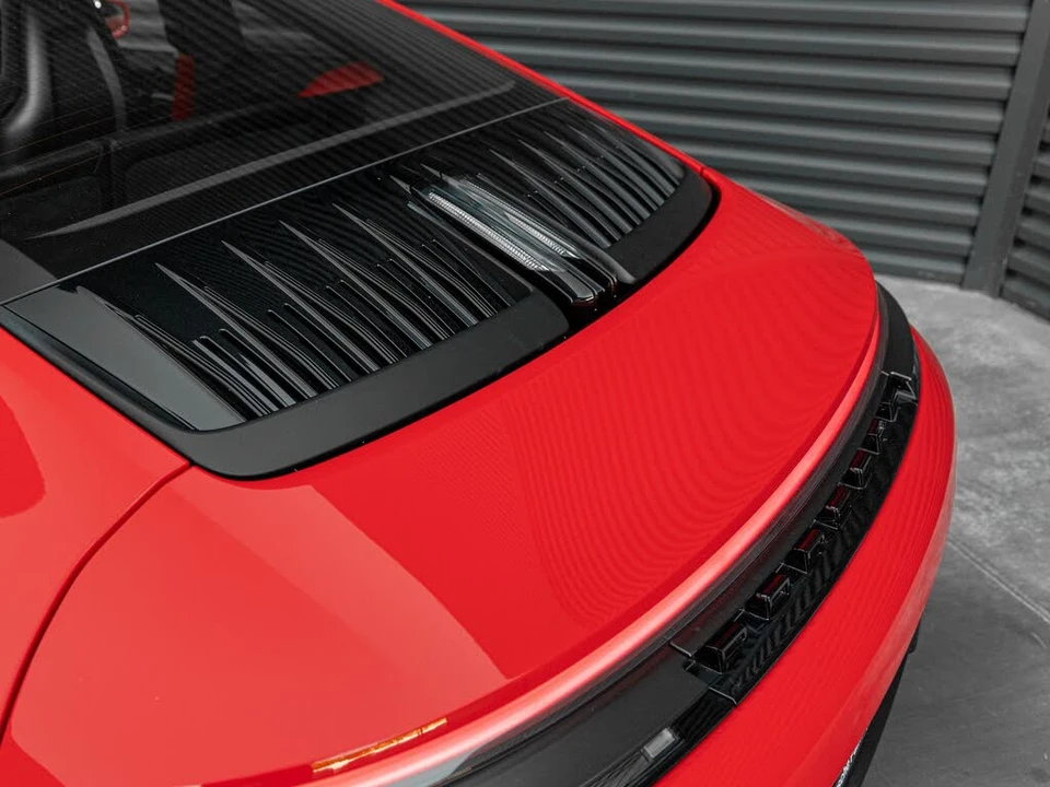 2025 Porsche 992 Carrera - Image 30 of 31