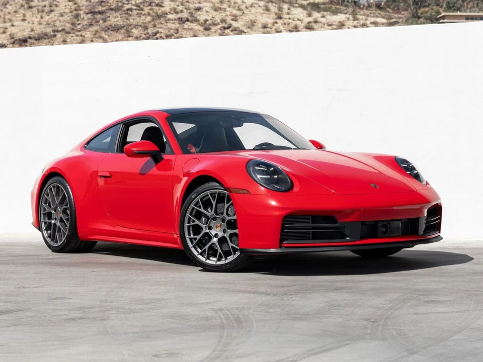 2025 Porsche 992 Carrera - Image 9 of 31