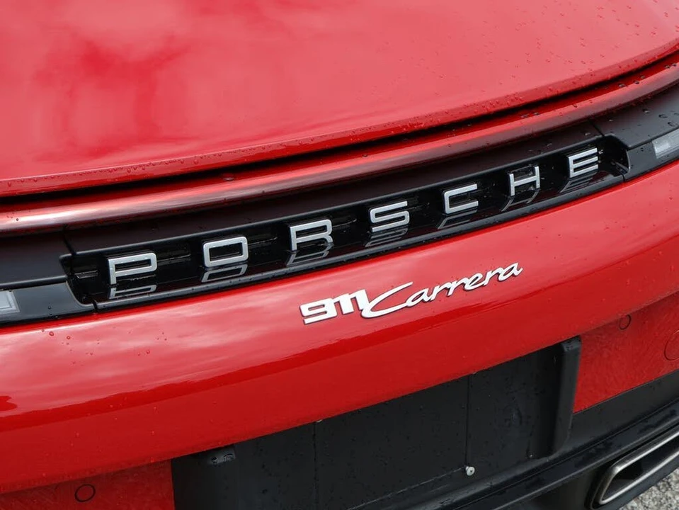2025 Porsche 992 Carrera - Image 6 of 31