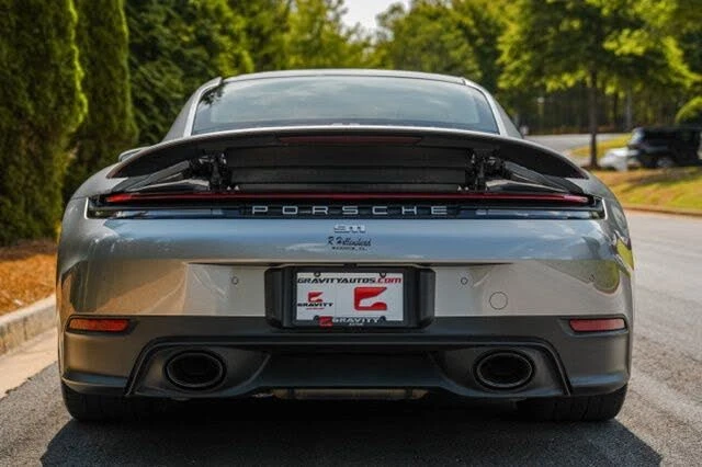 2025 Porsche 992 Carrera - Image 19 of 31
