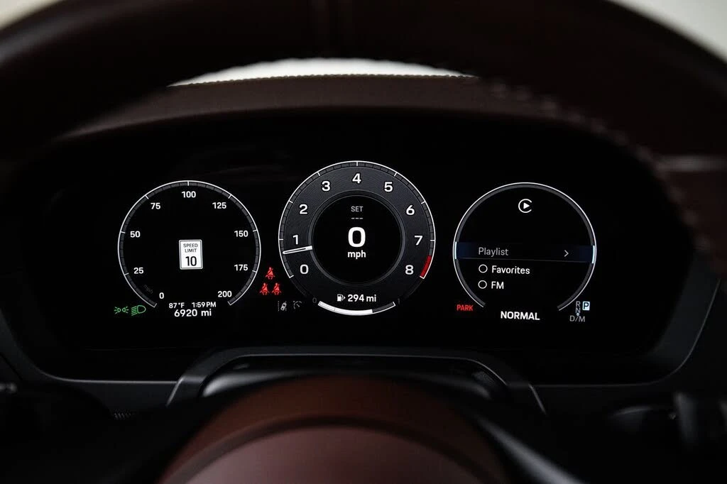2025 Porsche 992 Carrera - Image 15 of 30