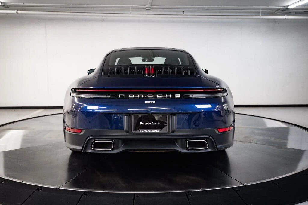 2025 Porsche 992 Carrera - Image 6 of 30