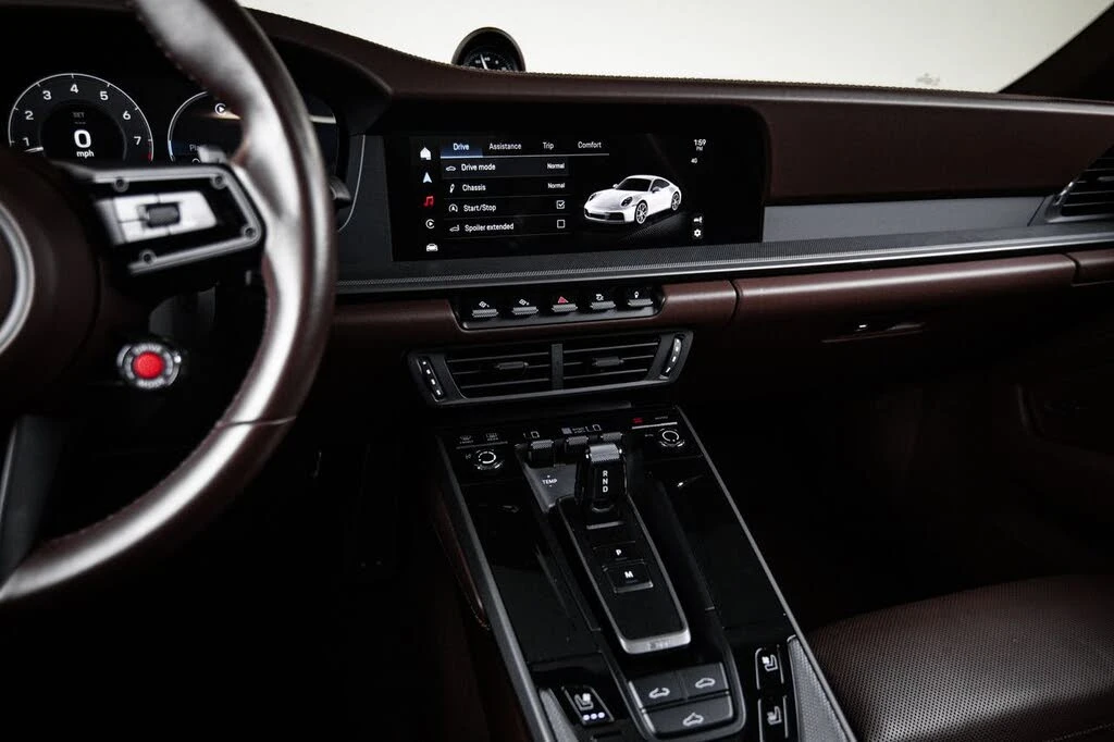 2025 Porsche 992 Carrera - Image 19 of 30