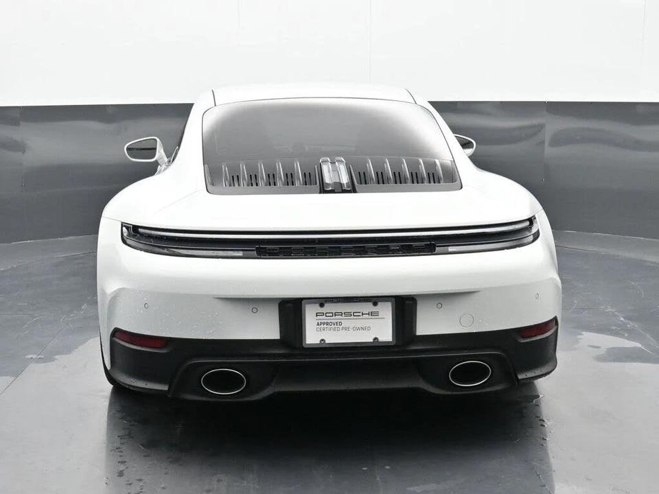 2025 Porsche 992 Carrera - Image 18 of 30