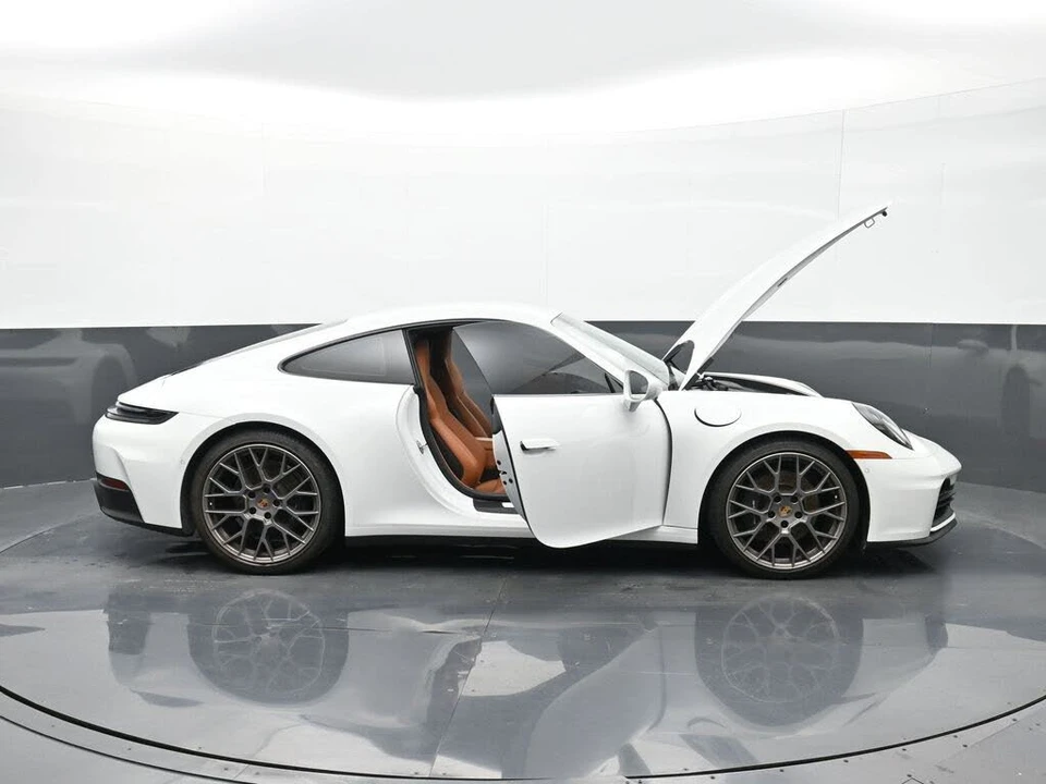 2025 Porsche 992 Carrera - Image 30 of 30
