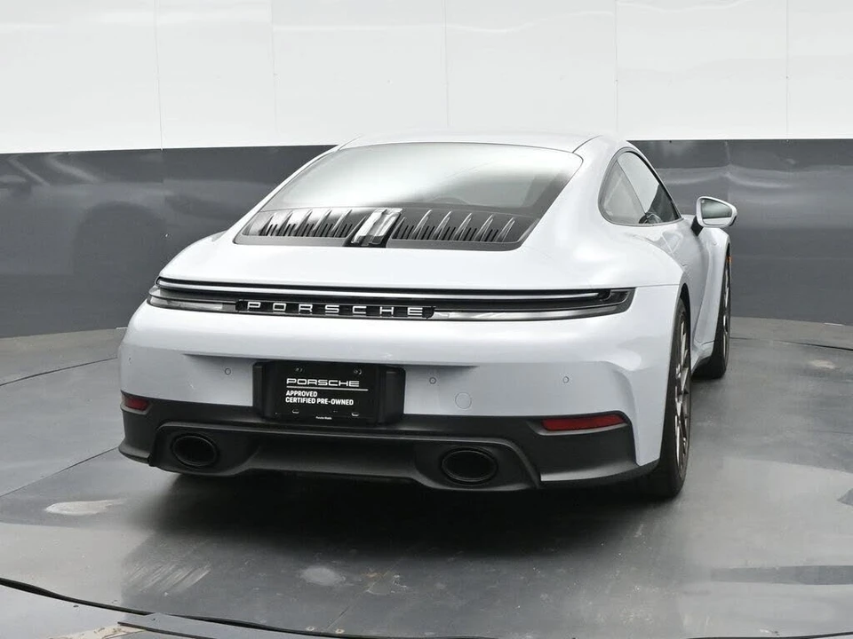 2025 Porsche 992 Carrera - Image 6 of 31