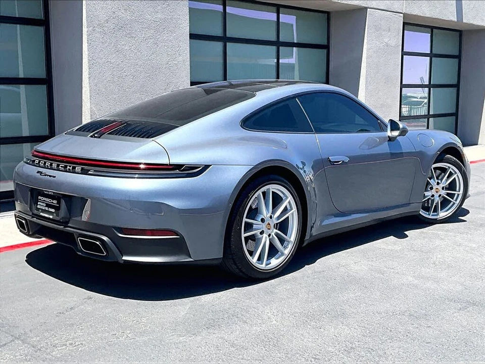 2025 Porsche 992 Carrera - Image 7 of 26