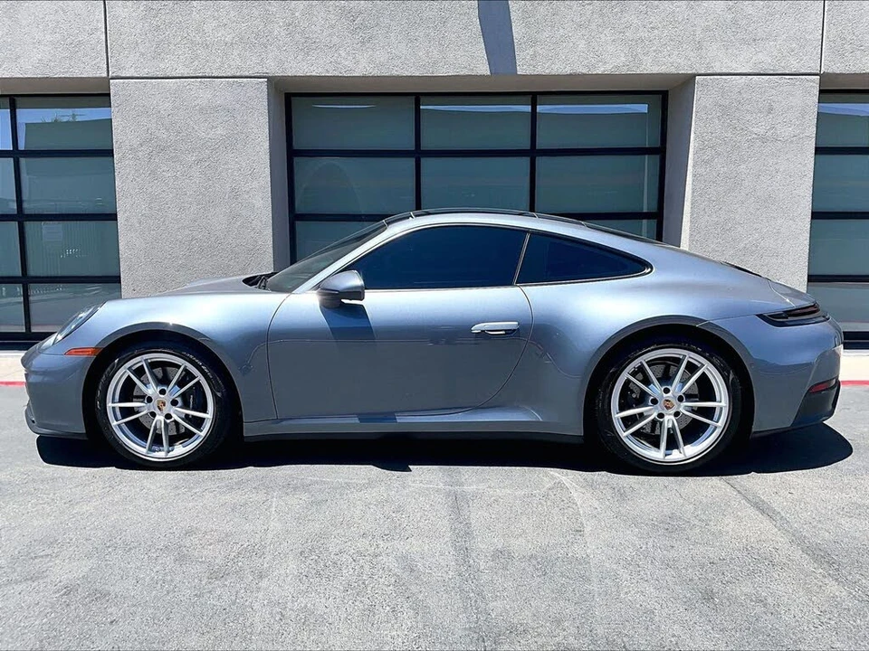 2025 Porsche 992 Carrera - Image 2 of 26