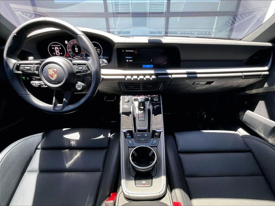 2025 Porsche 992 Carrera - Image 14 of 26