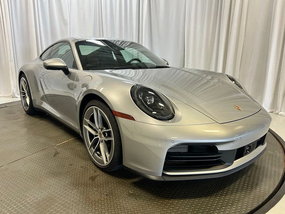 2025 Porsche 992 Carrera - Image 30 of 31