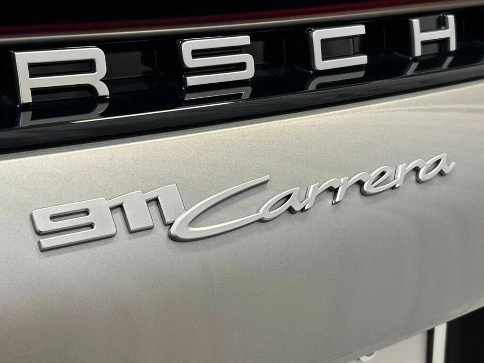 2025 Porsche 992 Carrera - Image 27 of 31