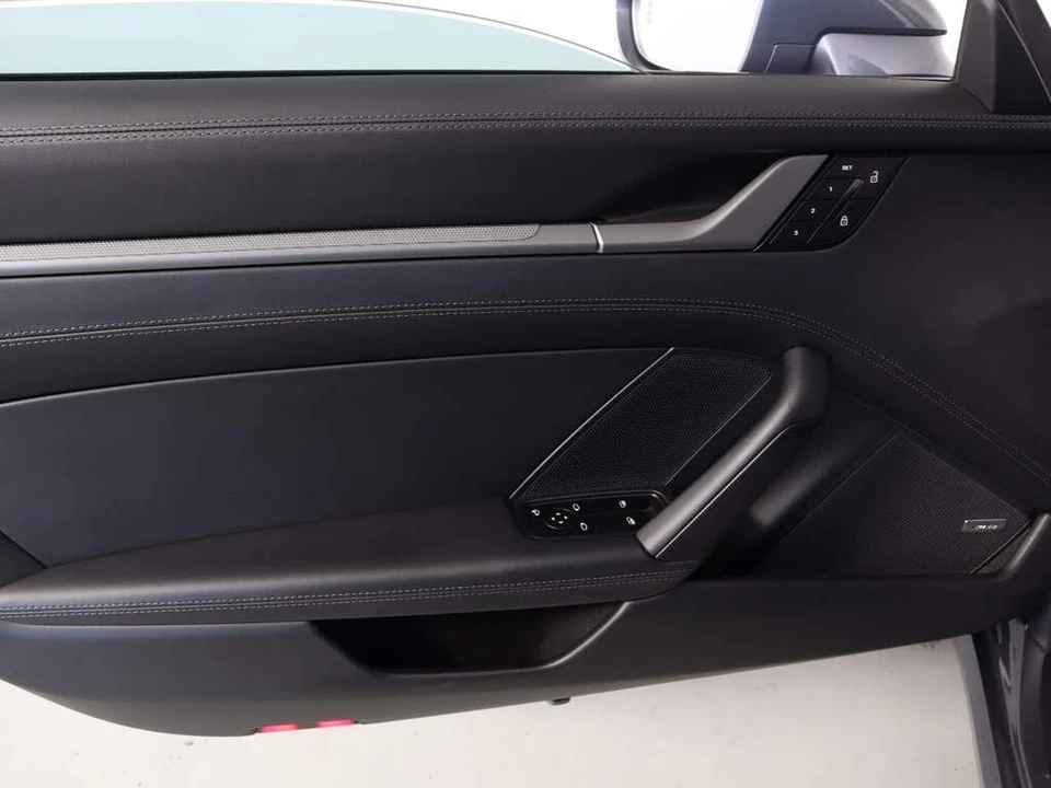 2025 Porsche 992 Carrera - Image 22 of 27