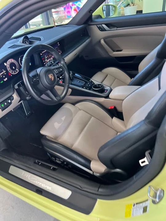 2025 Porsche 992 Carrera - Image 6 of 6