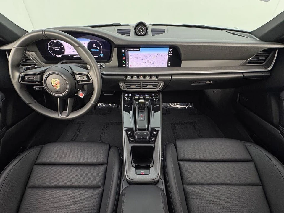 2025 Porsche 992 Carrera - Image 12 of 31