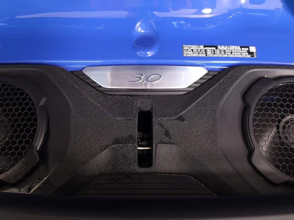2025 Porsche 992 Carrera - Image 24 of 27