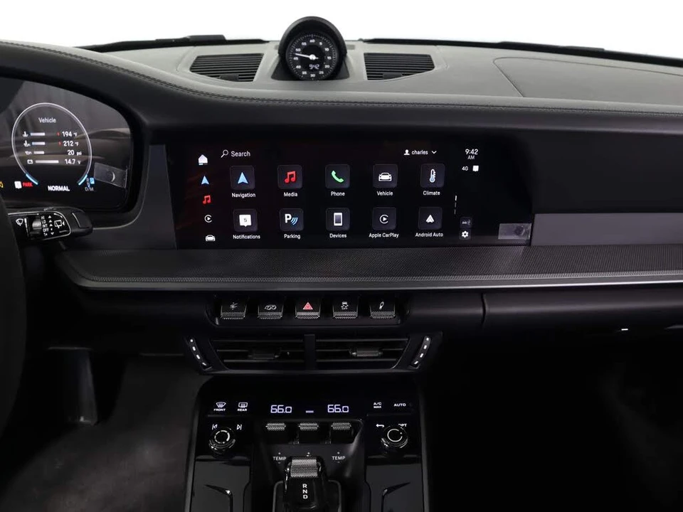 2025 Porsche 992 Carrera - Image 17 of 27