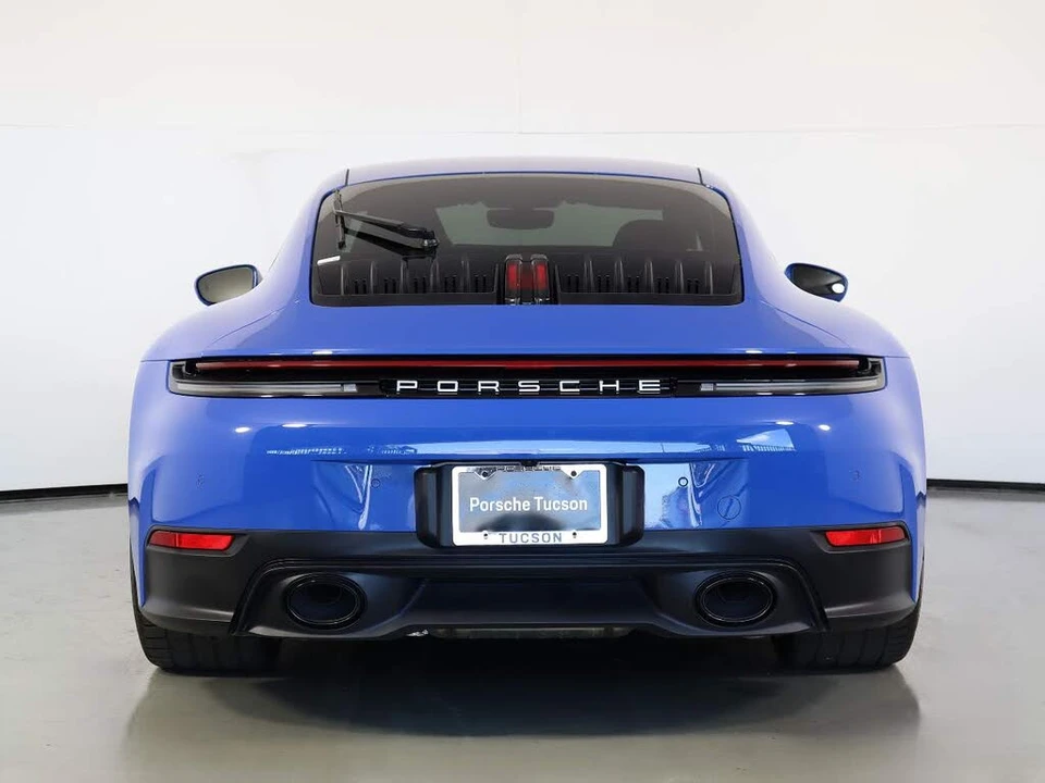 2025 Porsche 992 Carrera - Image 6 of 27