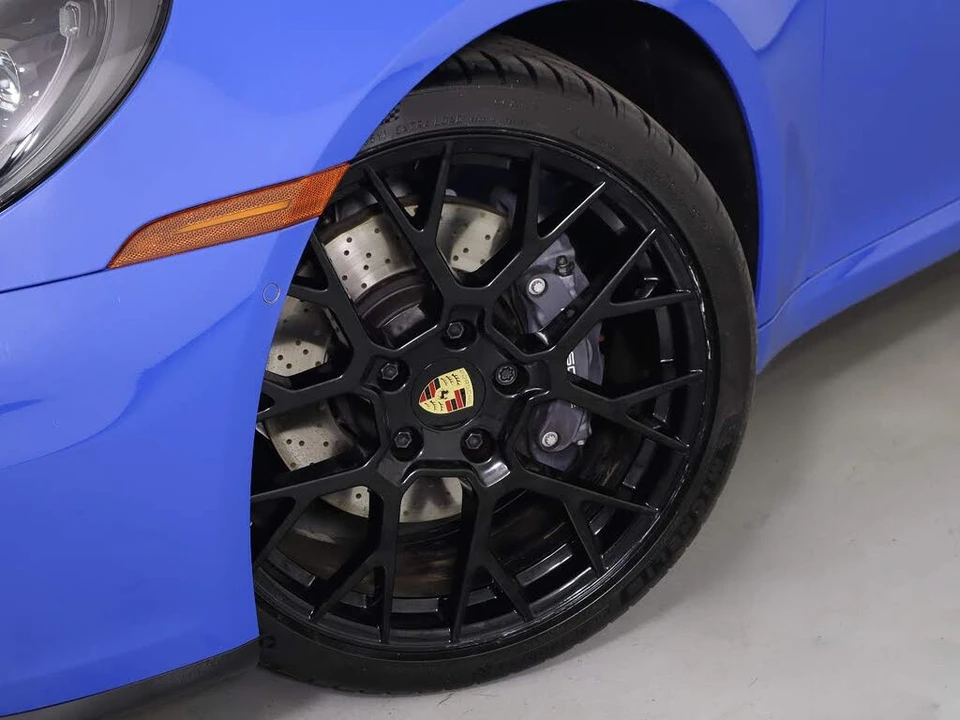 2025 Porsche 992 Carrera - Image 27 of 27