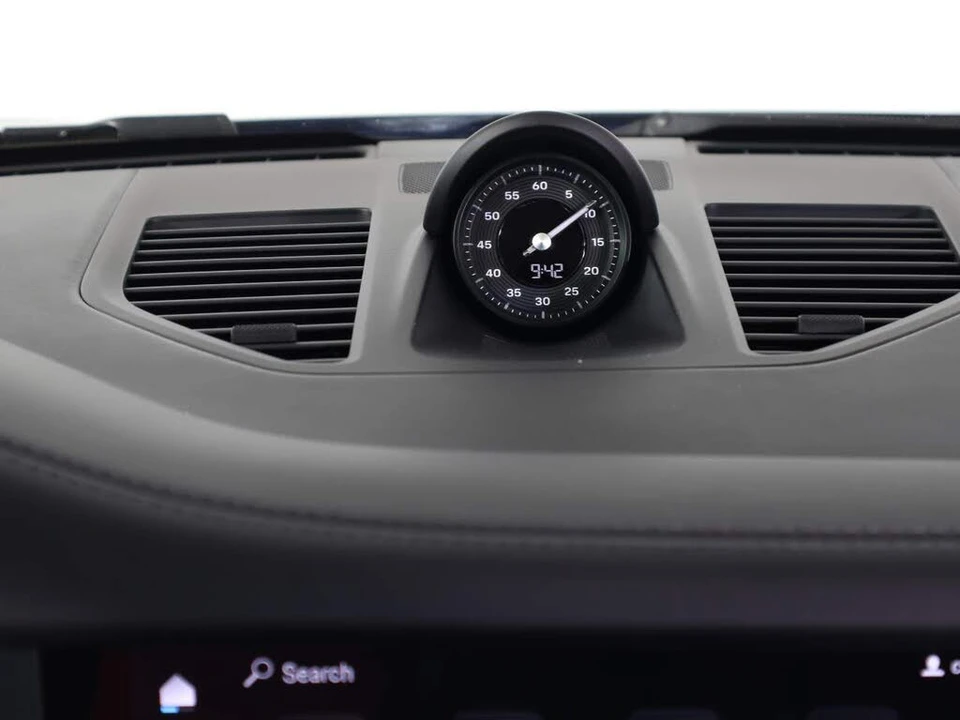 2025 Porsche 992 Carrera - Image 16 of 27