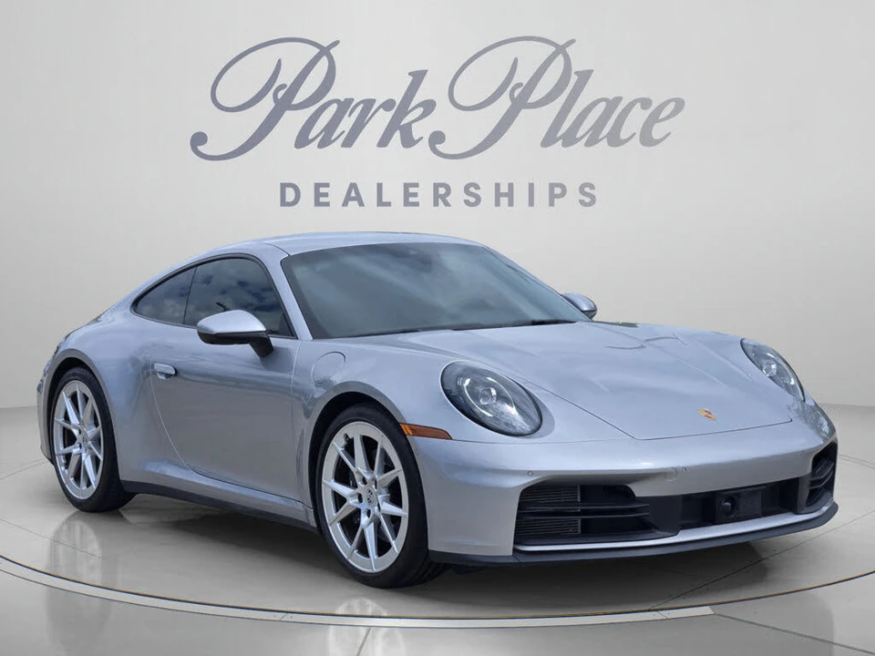 2025 Porsche 992 Carrera - Image 6 of 31