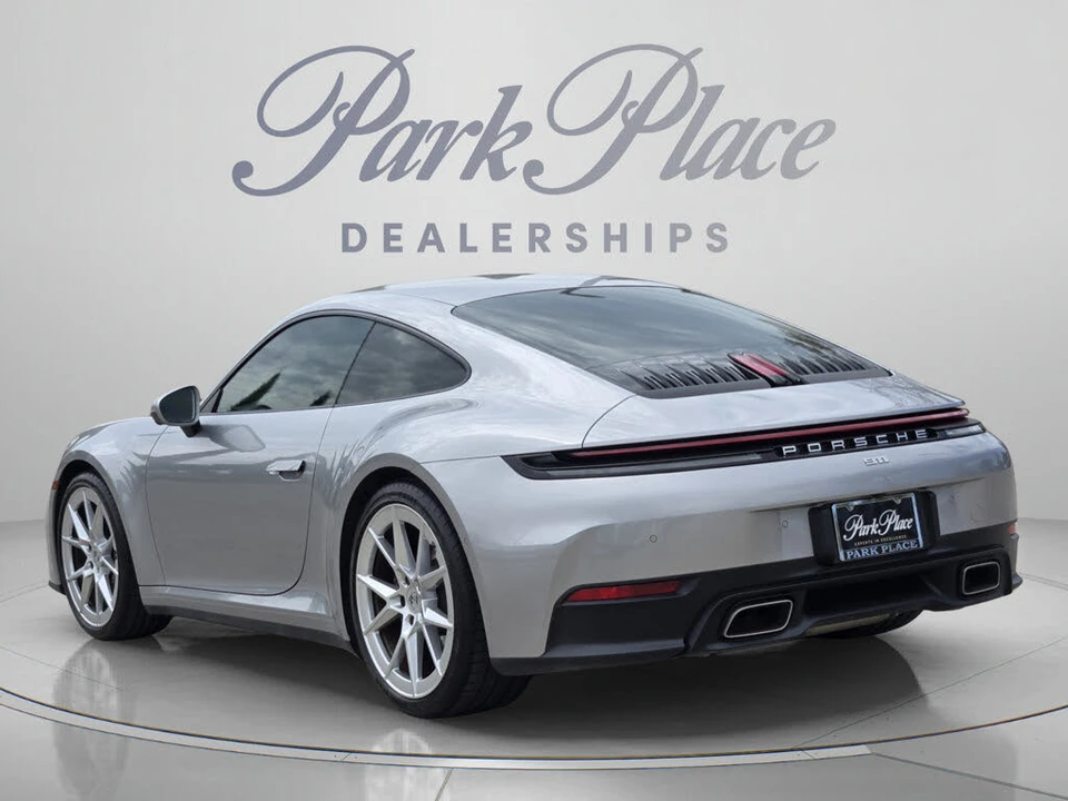 2025 Porsche 992 Carrera - Image 2 of 31