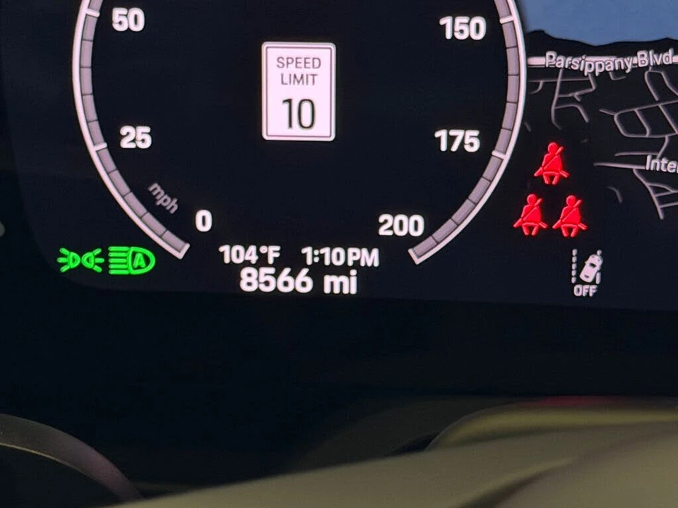2025 Porsche 992 Carrera - Image 21 of 26