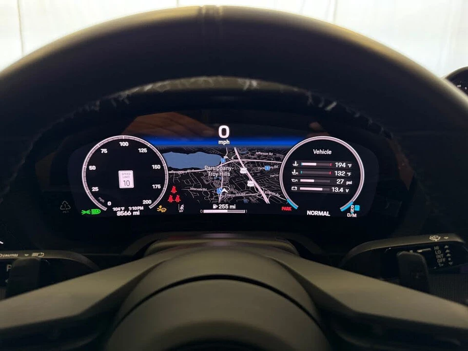 2025 Porsche 992 Carrera - Image 20 of 26