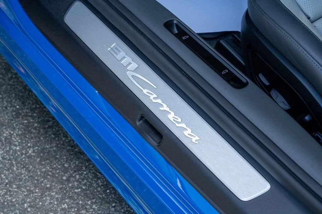 2025 Porsche 992 Carrera - Image 23 of 31