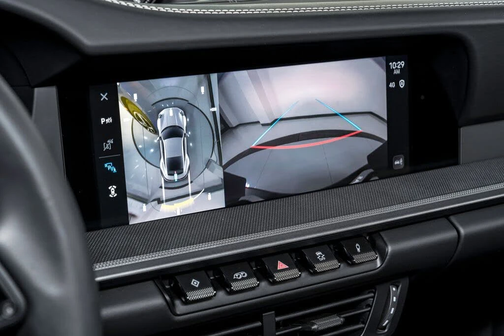 2025 Porsche 992 Carrera - Image 27 of 31