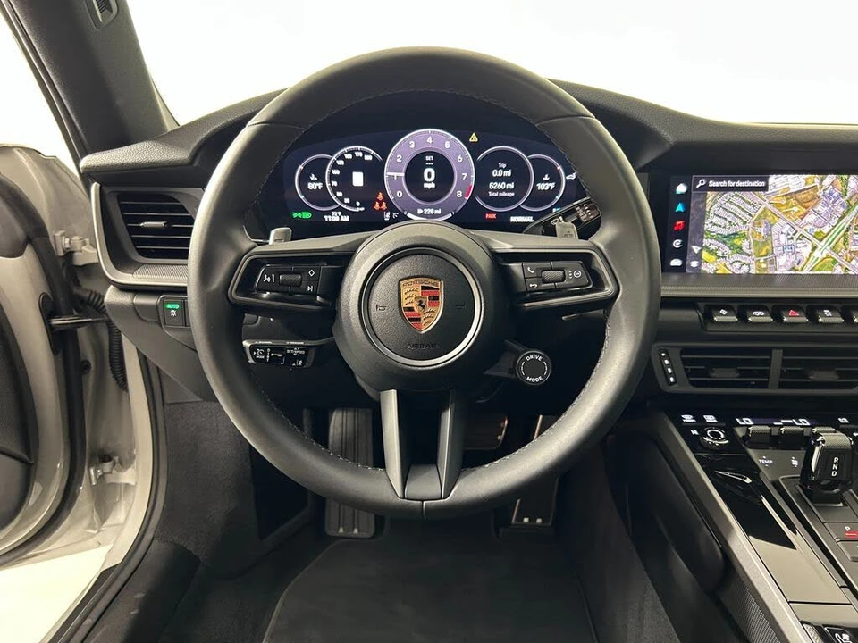 2025 Porsche 992 Carrera - Image 18 of 31