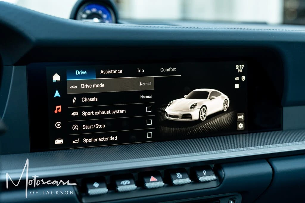 2025 Porsche 992 Carrera - Image 16 of 31