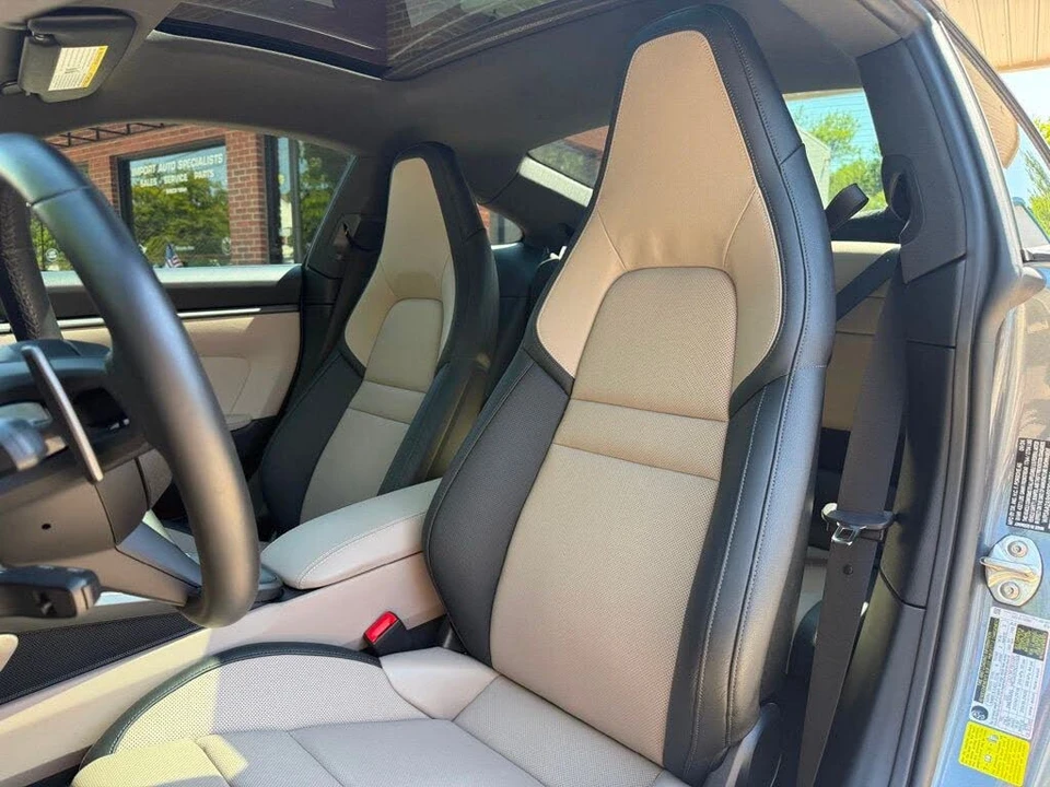 2025 Porsche 992 Carrera - Image 9 of 22