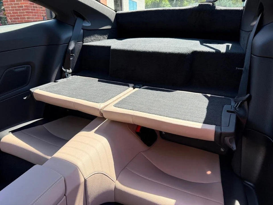 2025 Porsche 992 Carrera - Image 19 of 22