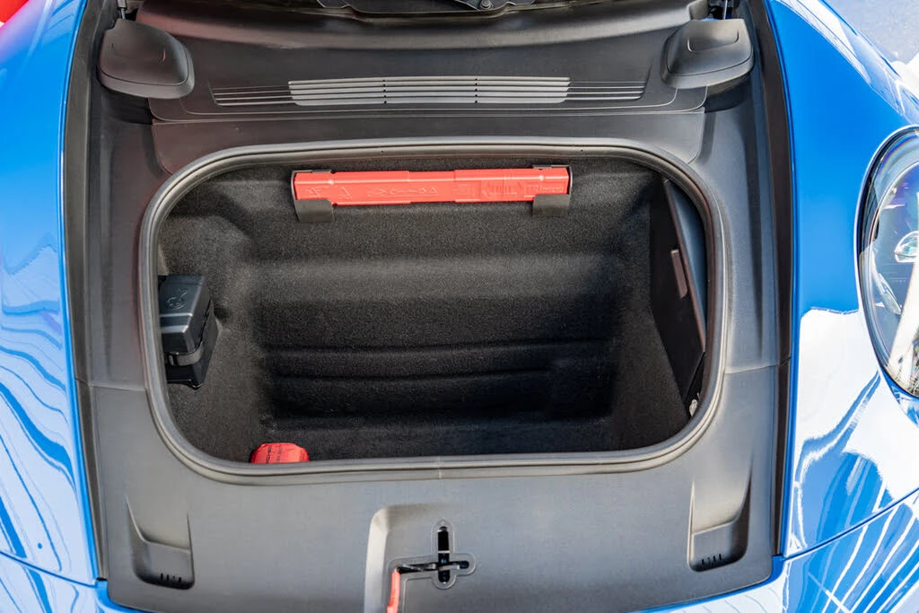 2025 Porsche 992 Carrera - Image 31 of 31