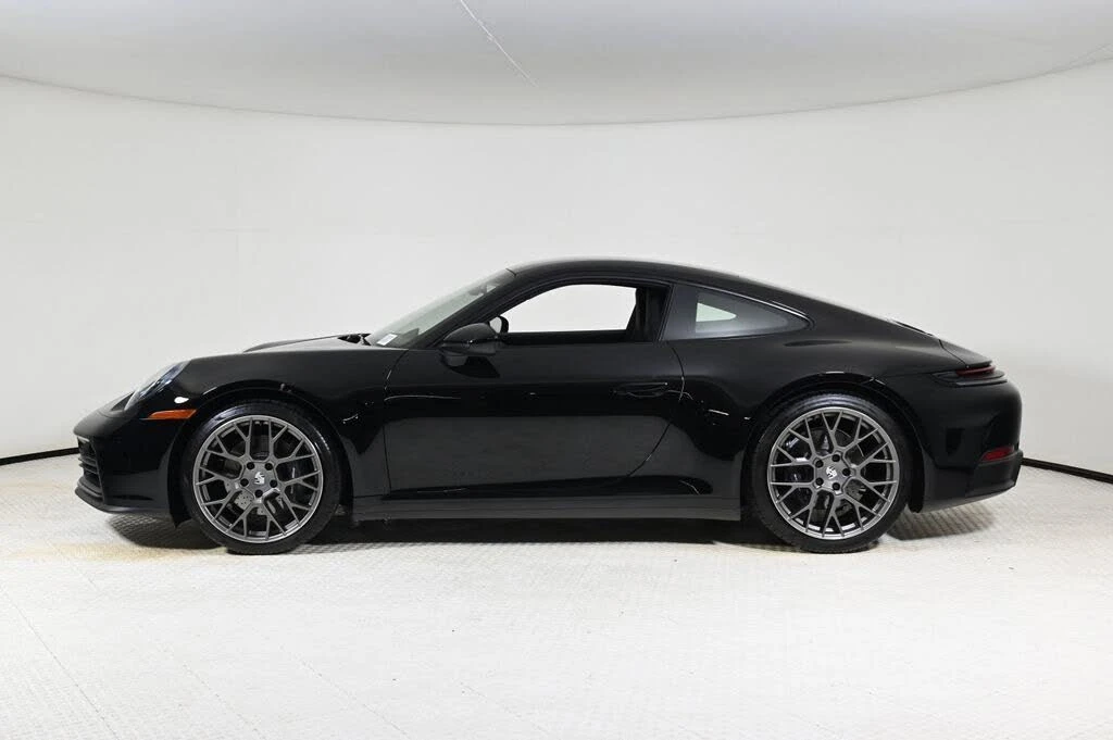 2025 Porsche 992 Carrera - Image 2 of 29