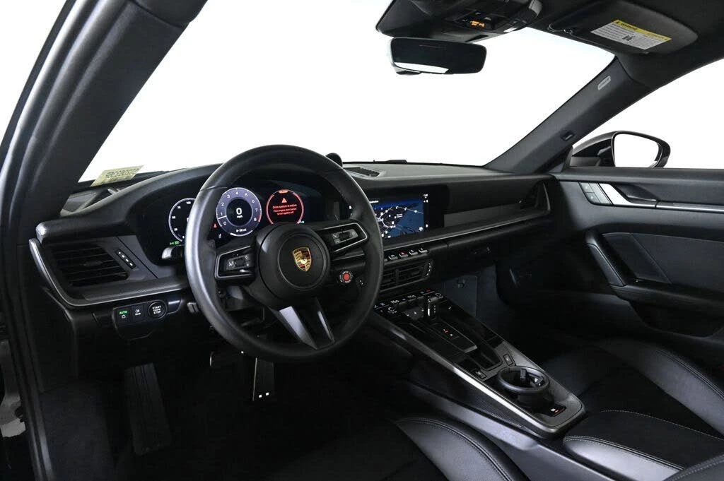 2025 Porsche 992 Carrera - Image 11 of 29